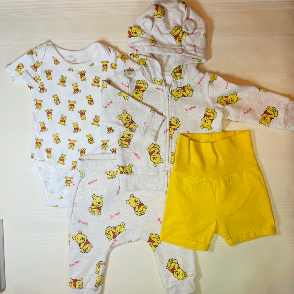 Winnie the Pooh 3 month set